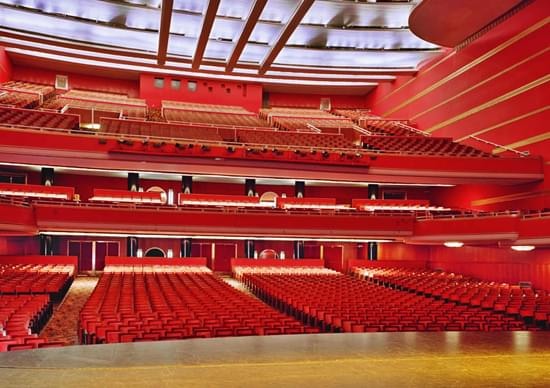 music-hall-paranormal